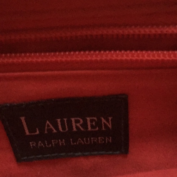 Purse - Picture 3 of 3